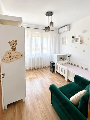 Proprietar vând apartament 4 camere, 84 mp, decomandat, zonă centrală Gh. Lazar - imagine 4