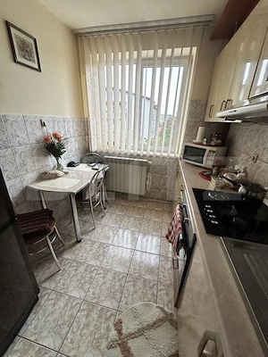 Apartament 3 camere ULTRACENTRAL - Etaj intermediar - imagine 3