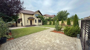 Casă P+1, 4 camere, teren 395 mp   Chiajna, stradă privată cu barieră | 1.300   lună
