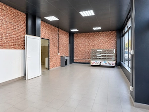 Spatiu comercial de inchiriat langa Via Universitate - imagine 4