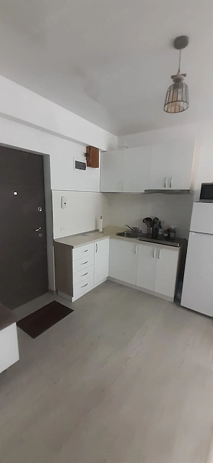 Vând apartament 2 camere Năvodari  - imagine 4