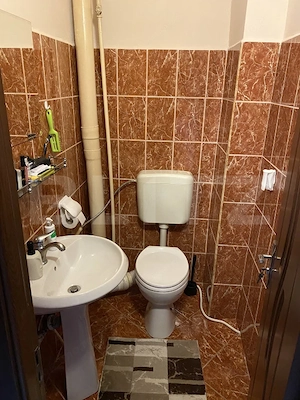 Apartament 3 camere, 70 mp, parcare, pivnita, zona Cetat- Mercur - imagine 8