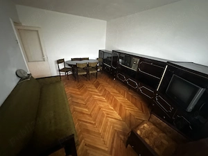 Apartament cu 3 camere de vanzare, etajul 2, 59 mp, Dealul Florilor - imagine 2
