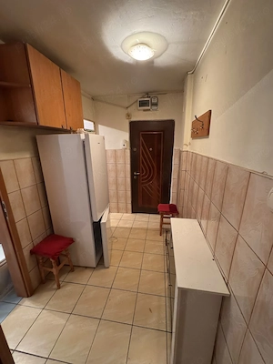 Vand apartament 2 camere zona sagului - imagine 2