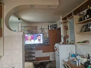 Ap 2 cam Maratei Progresului la cheie 54mp etaj 3 centrala termopan - imagine 2