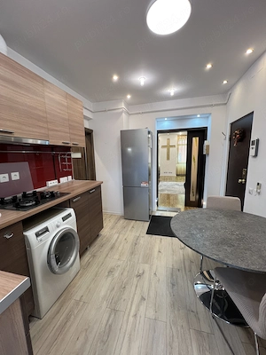 Apartament 2 camere, Centrul istoric, 5 min de Piața Sfatului - imagine 9