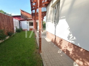 Casa singur in curte de inchiriat in Sibiu zona Calea Poplacii - imagine 2