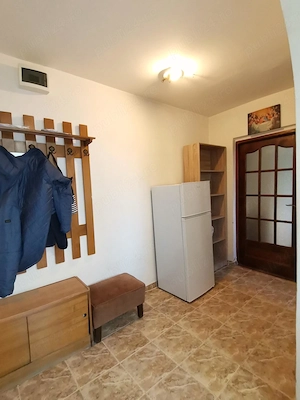 Închiriez apartament cu o camera - imagine 2
