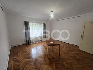 Casa singur in curte de inchiriat in Sibiu zona Calea Poplacii - imagine 19