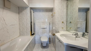 Apartament 4 camere cu terasă generoasă, etaj 6 - imagine 7