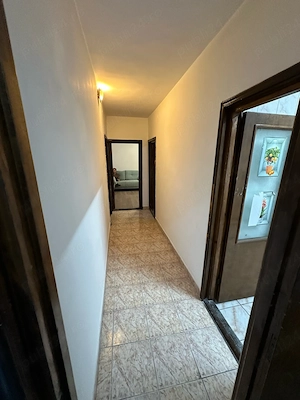 Închiriez apartament cu 2 camere în centrul Constanța, zona Dacia, pe strada Farului - imagine 5