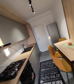 in ARAD chirie apartament 2 camere decomandate - imagine 7
