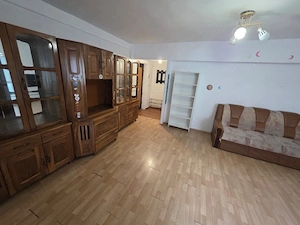 De închiriat apartament cu 3 camere   zonă centrală, Târgu Jiu - imagine 2