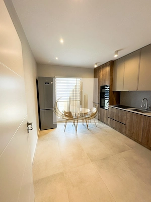 Duplex de vânzare în Dumbrăvița | 3 dormitoare | 300 mp teren - imagine 5
