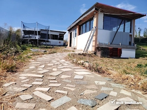 Casa de familie in Salicea – linistea de la tara, aproape de Cluj - imagine 9