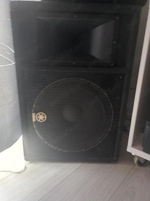 de vînzare cu probă în DETA 1mixer Yamaha MG16 6FX 2 Amplificatoare tsa 2200 și stage line +4 boxe 