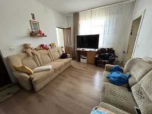 Casă de vânzare în zona 1 Mai   Târgu Jiu - imagine 5