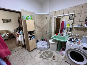 Casă de vânzare în zona 1 Mai   Târgu Jiu - imagine 4