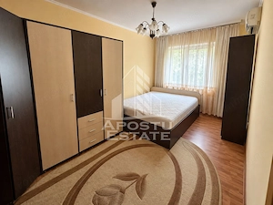 Apartament de vanzare cu 3 camere, Etaj 1, zona Girocului - imagine 6