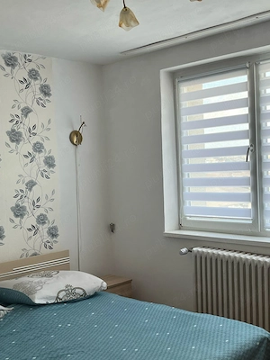 Dau în chirie apartament cu 2 camere, situat pe strada Sovata, zonă liniștită - imagine 3
