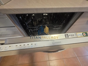 2Camere,Bucătărie Închisă,Metrou Pallady,Complet Mobilat,Gata de mutar - imagine 4