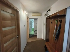 Apartament cu 3 camere decomandat, mobilat în Girocului - imagine 9