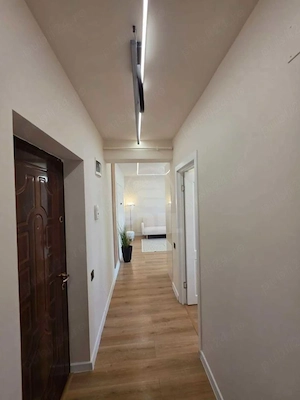 Apartament 2 camere semidecomandat zona Eroilor - imagine 5