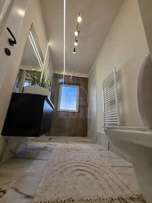 Apartament 2 camere semidecomandat zona Eroilor - imagine 6