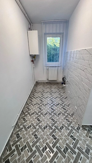 Dambu - vanzare, apartament 3 camere - decomandat - imagine 5