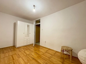 Apartament cu bucatarie mare, boxa si centrala proprie. - imagine 8