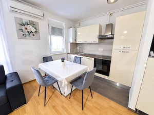 Apartament 3 camere | Parcare inclusă | Zona Lipovei - imagine 2