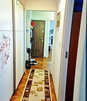 Apartament la parter de bloc de vanzare - imagine 5