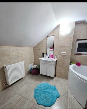vand casa cocheta cu 5 camere Fratelia  - imagine 19