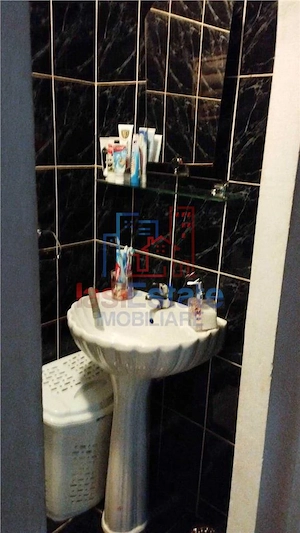 Apartament 3 camere Podu Ros - imagine 7