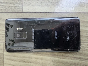 Samsung Galaxy S9 Duos 64GB liber de retea functional ecran spart piese