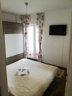  De Închiriat: Ap. Modern 2 Camere Ultracentral-Teatrul Național & Grand Hotel - imagine 11