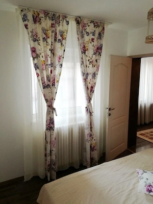  De Închiriat: Ap. Modern 2 Camere Ultracentral-Teatrul Național & Grand Hotel - imagine 13