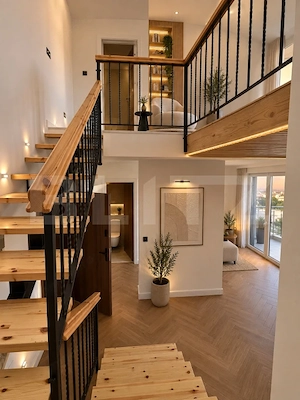 Penthouse cu terasă generoasă și finisaje premium
