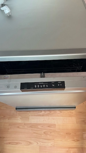 Mașină de spălat vase Gorenje argintie   12 seturi   Stare foarte buna