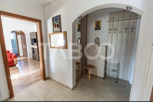 Apartament cu 3 camere si garaj de vanzare in cartierul Manastur - imagine 2