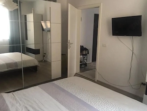 Tg. JIU - chirie apartament cu 2 camere Zona CENTRALA - imagine 6