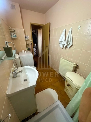 Apartament 2 camere de închiriat - Vasile Aaron - imagine 4