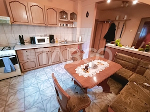 Apartament cu 3 camere 2 bai 63 mp utili etaj 1 in Sibiu zona Turnisor - imagine 8