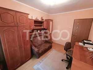 Apartament cu 3 camere 2 bai 63 mp utili etaj 1 in Sibiu zona Turnisor - imagine 5