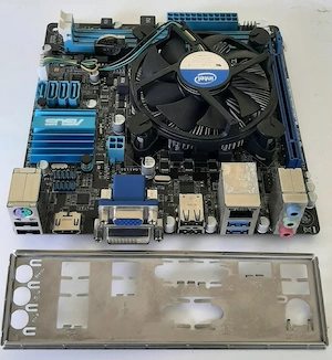 Kit Placa de baza ASUS P8H61+Procesor Intel i7-2600+Tablita spate