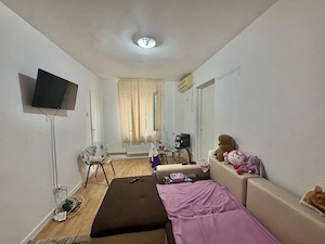 Apartament 2 camere, etaj 1, zona Piata Doina  - imagine 2
