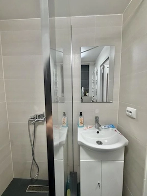 Apartament 2 camere, etaj 1, zona Piata Doina  - imagine 6