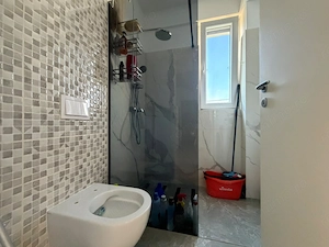 Apartament cu 3 camere, 2 bai si loc de parcare - imagine 13