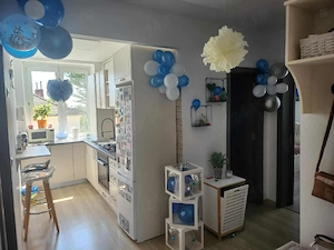 Vand apartament decomandat