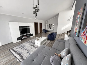Apartament/Penthouse 4 camere, 140 mp, zona Florilor-Rasnov  - imagine 3